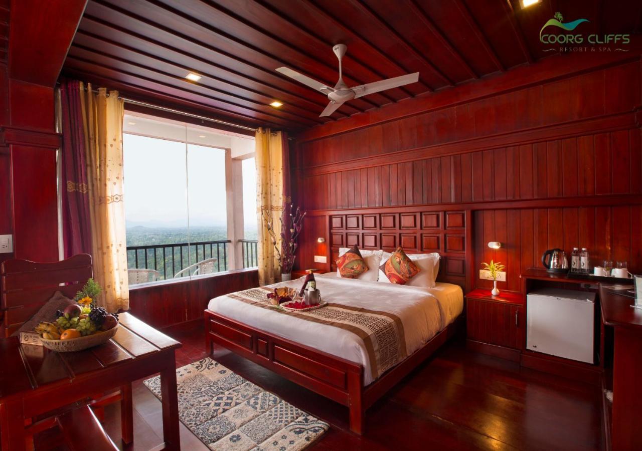 Coorg Cliffs Resorts Ammatti Eksteriør bilde
