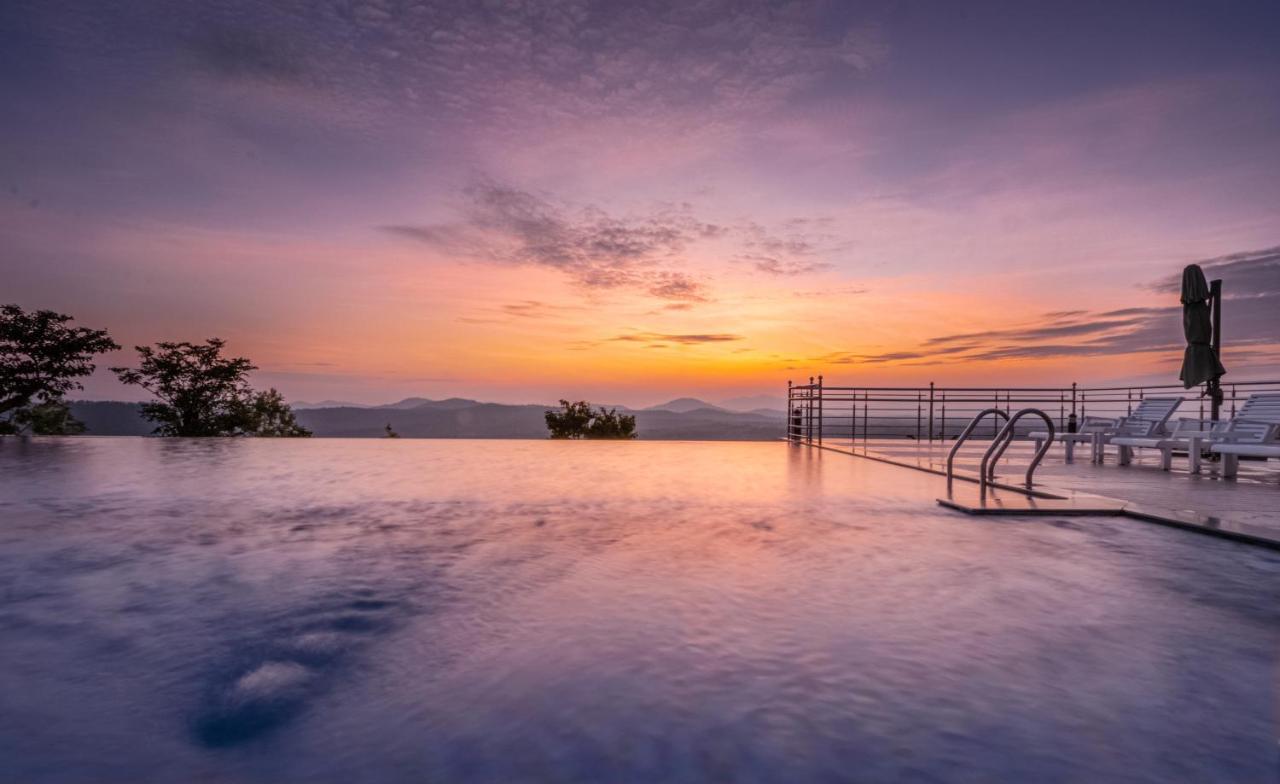 Coorg Cliffs Resorts Ammatti Eksteriør bilde